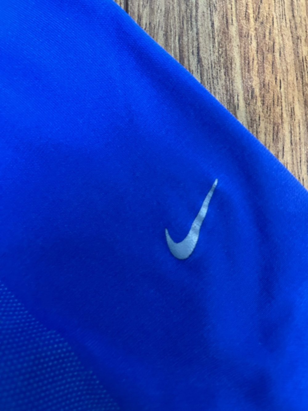 Nike Women’s Long Sleeve Dri-FIT Top - Royal/True Blue Size Small - Picture 2 of 6